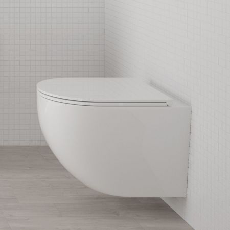 Satz Oltens Hamnes Kort wandmontiertes PureRim-Toilettenbecken mit SmartClean-Schicht mit langsam schließendem Toilettensitz 42534000