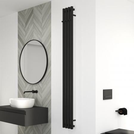 Oltens Stang koupelnový radiátor 180x20,5cm matná černá 55012300