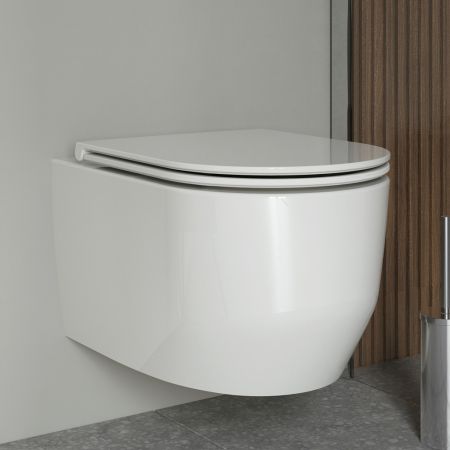 Satz Oltens Holsted wandmontiertes PureRim-Toilettenbecken mit SmartClean-Schicht mit langsam schließendem Toilettensitz, weiß 42517000