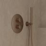 Satz Oltens Katla thermostatische Unterputz-Batterie mit Regenbrause 30 cm Vindel und Duschset Ume, gebürstetes Kupfer 36611610 zdj.18